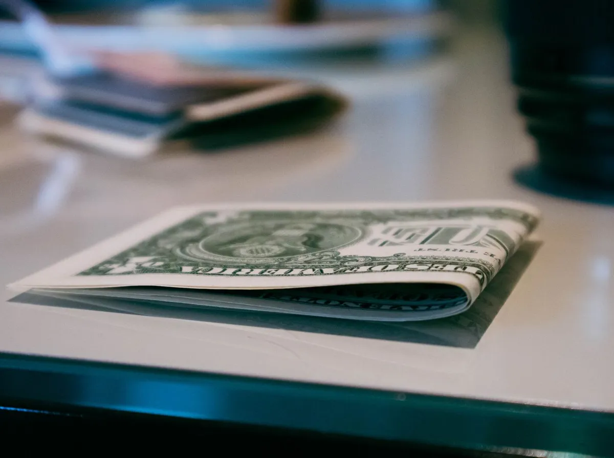 Conta em Dólar: Como Ter e Receber do Exterior